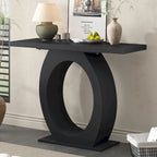 Une table d'entrée exquise et moderne, conçue pour des intérieurs élégants.